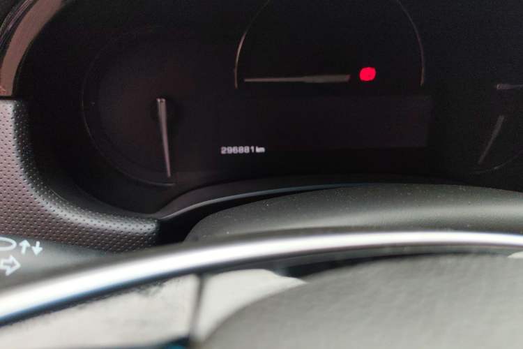 Used Cadillac XTS 2018 28T Elite Edition Odometer Close Up