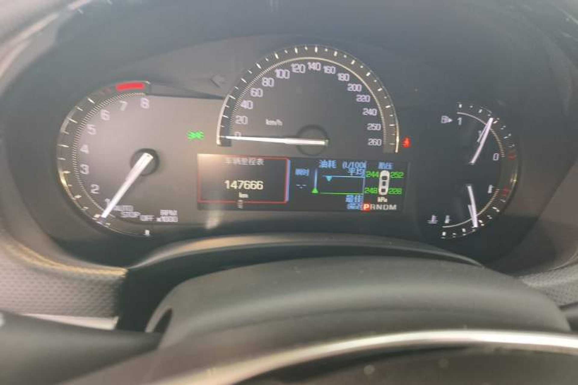 Used Cadillac XTS 2018 28T Elite Edition Odometer Close Up