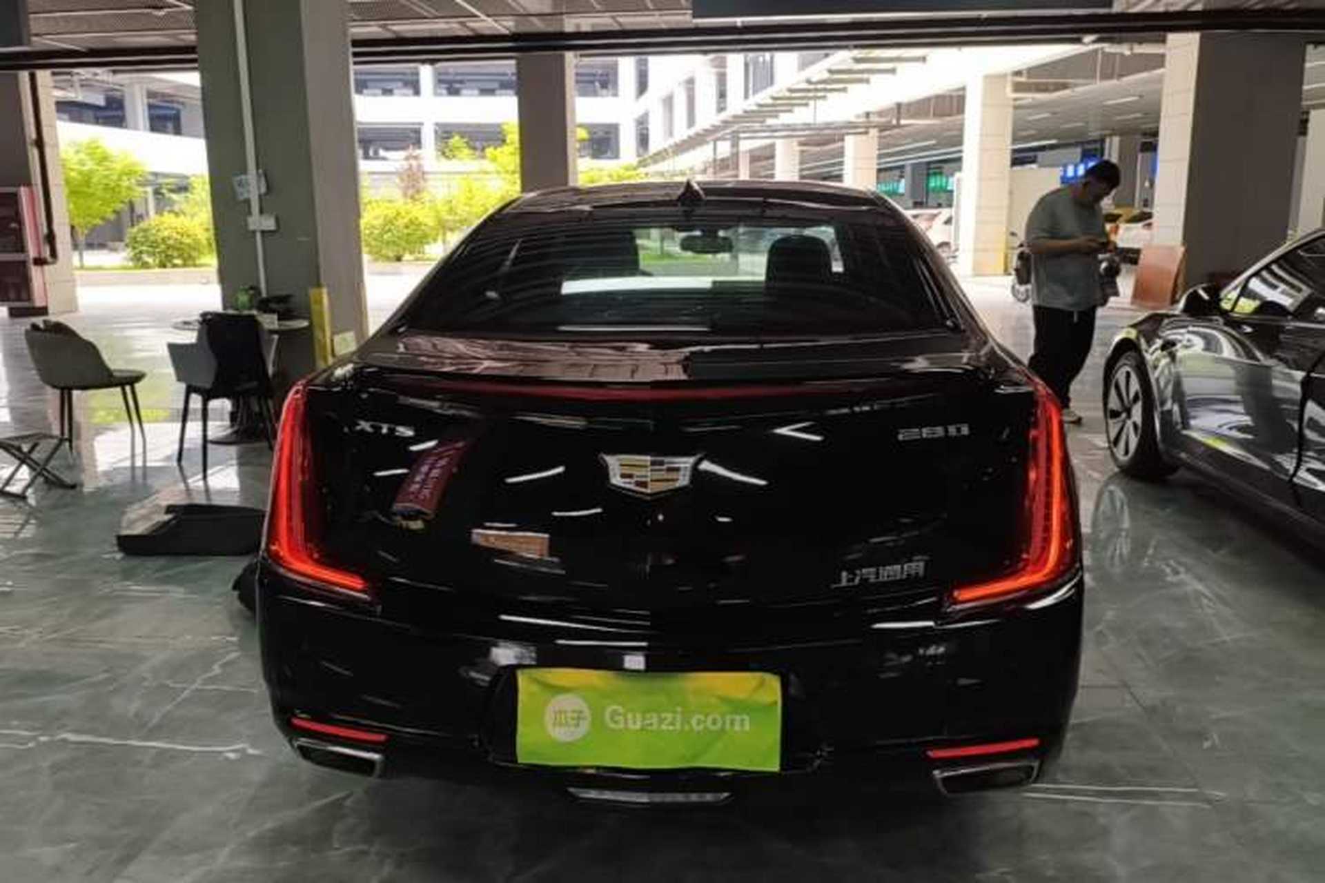 Used Cadillac XTS 2018 28T Tech Edition Rear