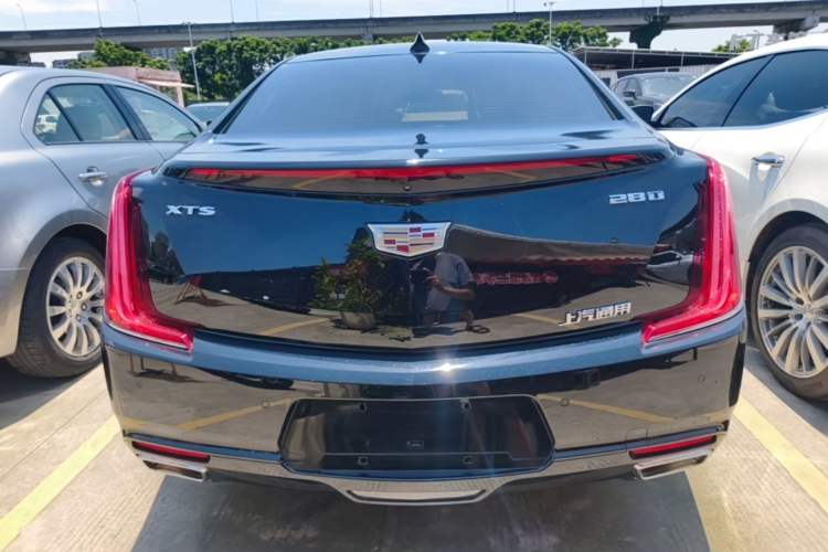 Used Cadillac XTS 2018 28T Tech Edition Rear