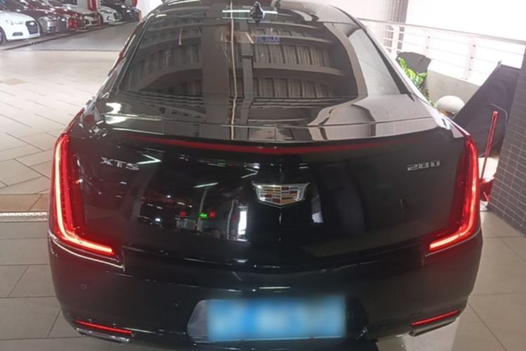 Used Cadillac XTS 2018 28T Elite Edition Rear