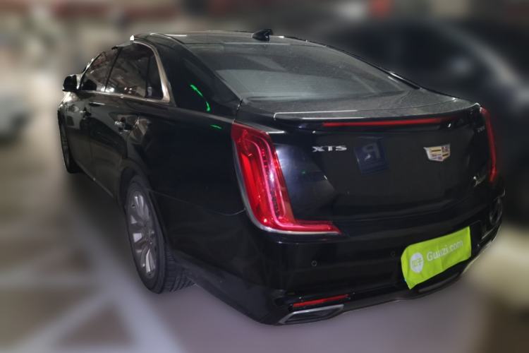 Used Cadillac XTS 2018 28T Elite Edition Rear Left 45 Deg