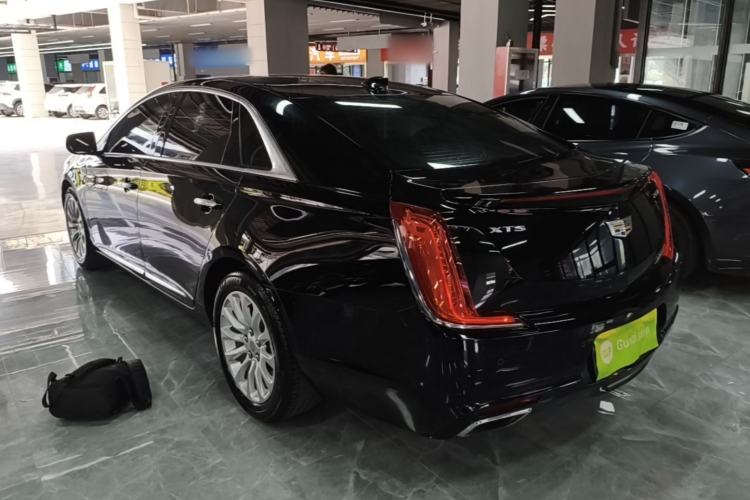 Used Cadillac XTS 2018 28T Tech Edition Rear Left 45 Deg