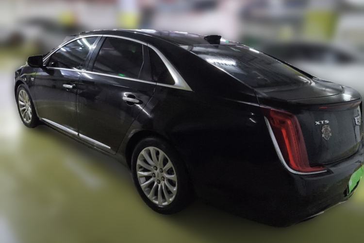 Used Cadillac XTS 2018 28T Elite Edition Rear Left 45 Deg