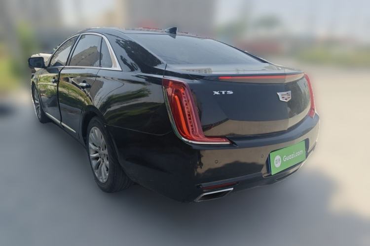 Used Cadillac XTS 2018 28T Elite Edition Rear Left 45 Deg