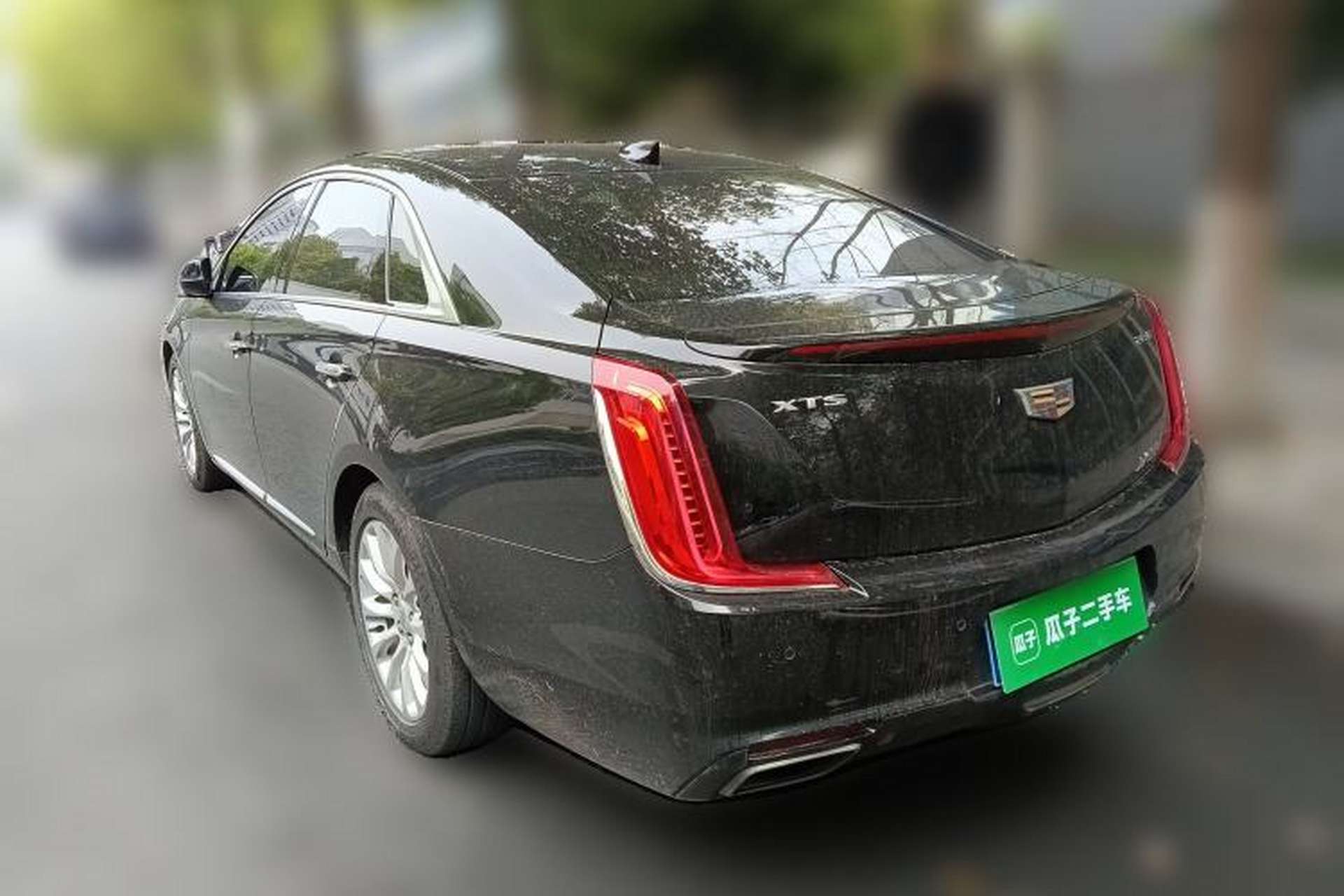 Used Cadillac XTS 2018 28T Elite Edition Rear Left 45 Deg