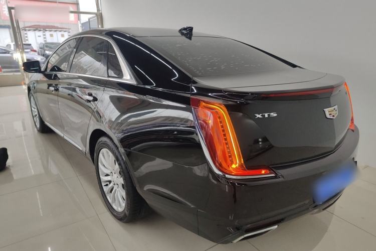 Used Cadillac XTS 2018 28T Tech Edition Rear Left 45 Deg