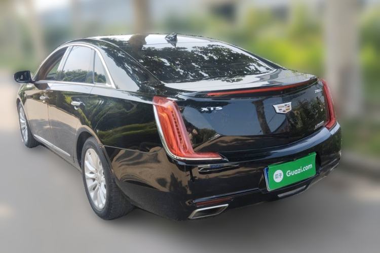 Used Cadillac XTS 2018 28T Elite Edition Rear Left 45 Deg