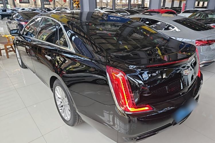 Used Cadillac XTS 2018 28T Tech Edition Rear Left 45 Deg