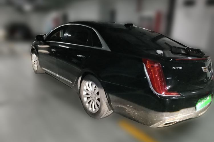 Used Cadillac XTS 2018 28T Tech Edition Rear Left 45 Deg
