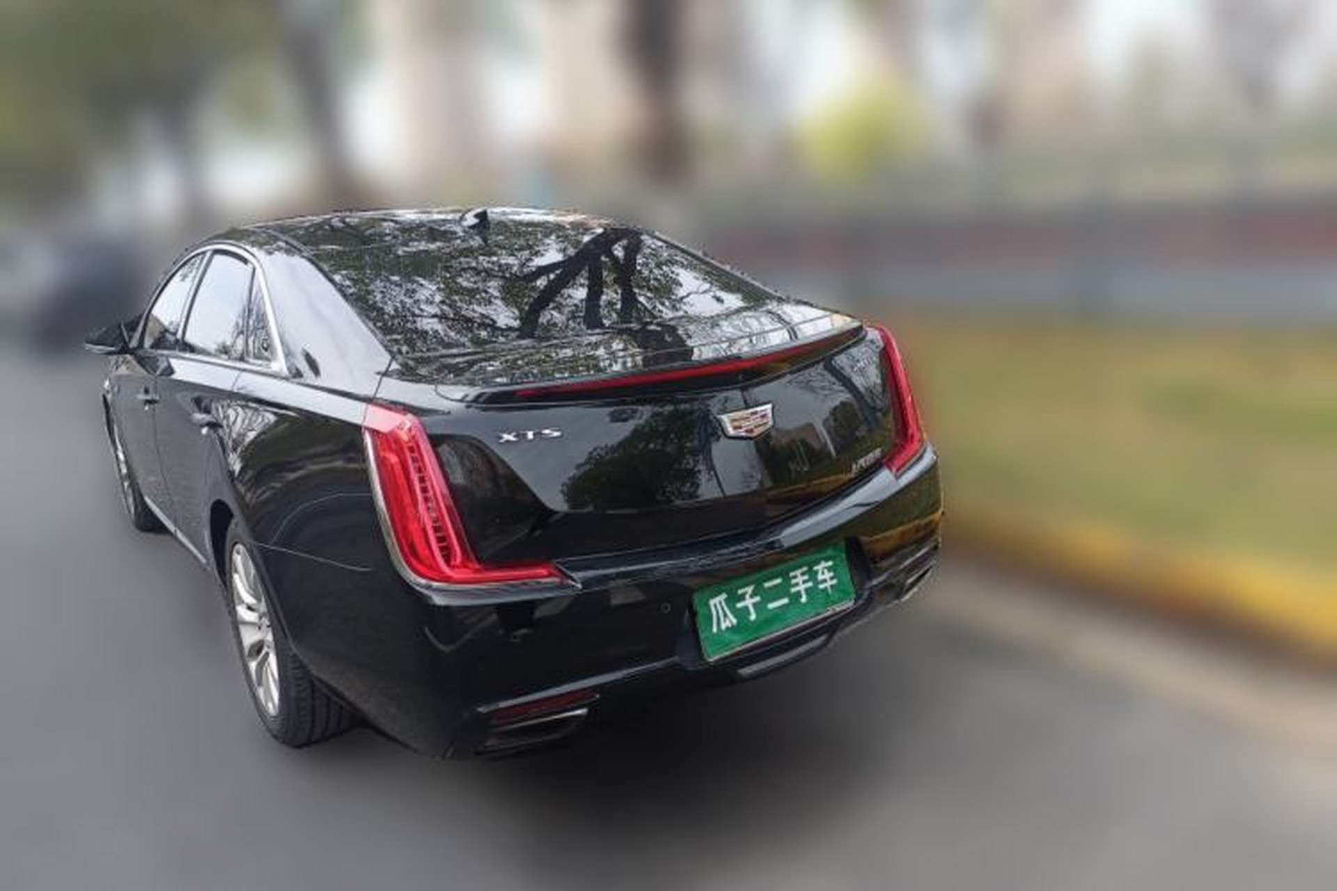 Used Cadillac XTS 2018 28T Tech Edition Rear Left 45 Deg