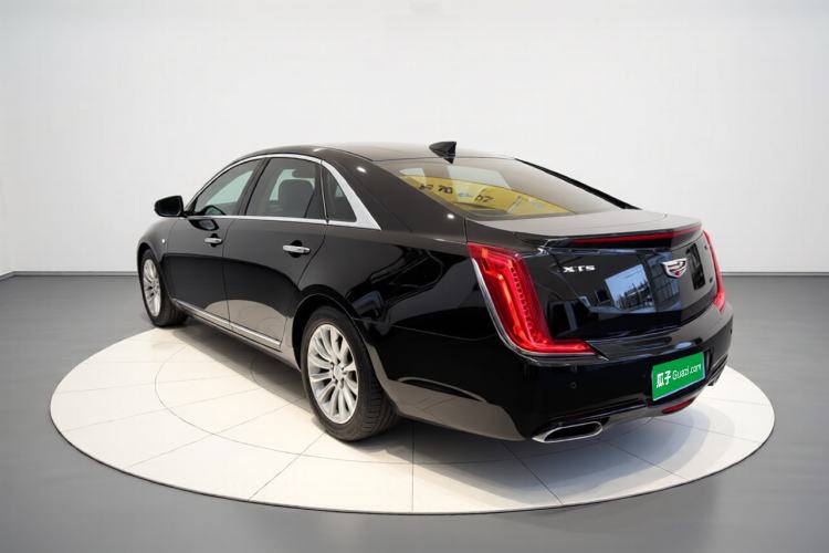 Used Cadillac XTS 2018 28T Elite Edition Rear Left 45 Deg