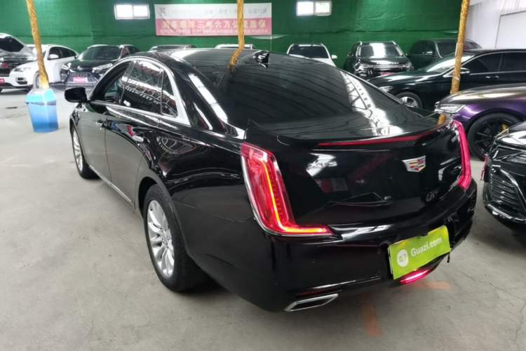 Used Cadillac XTS 2018 28T Elite Edition Rear Left 45 Deg