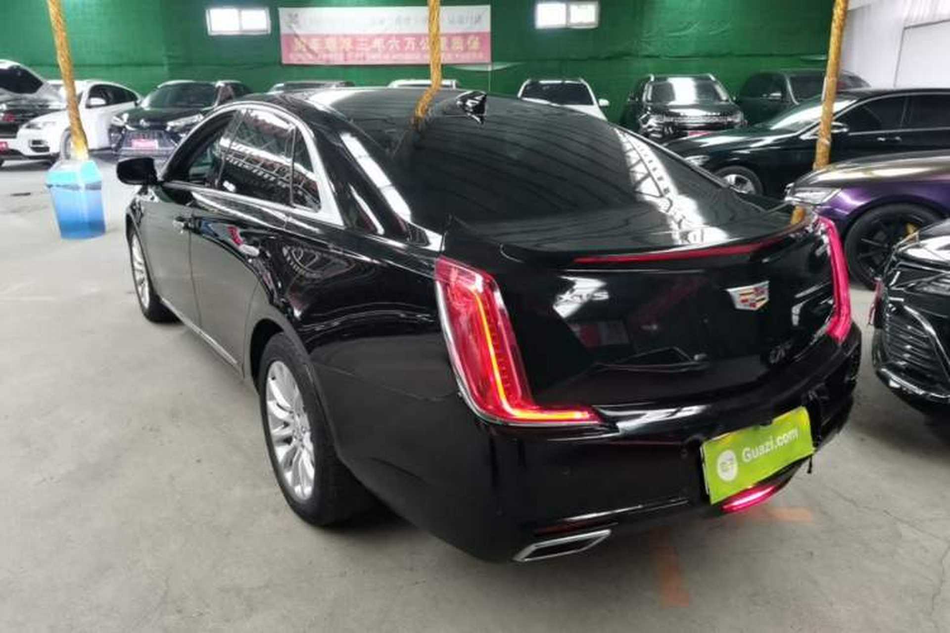 Used Cadillac XTS 2018 28T Elite Edition Rear Left 45 Deg