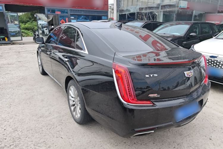 Used Cadillac XTS 2018 28T Tech Edition Rear Left 45 Deg