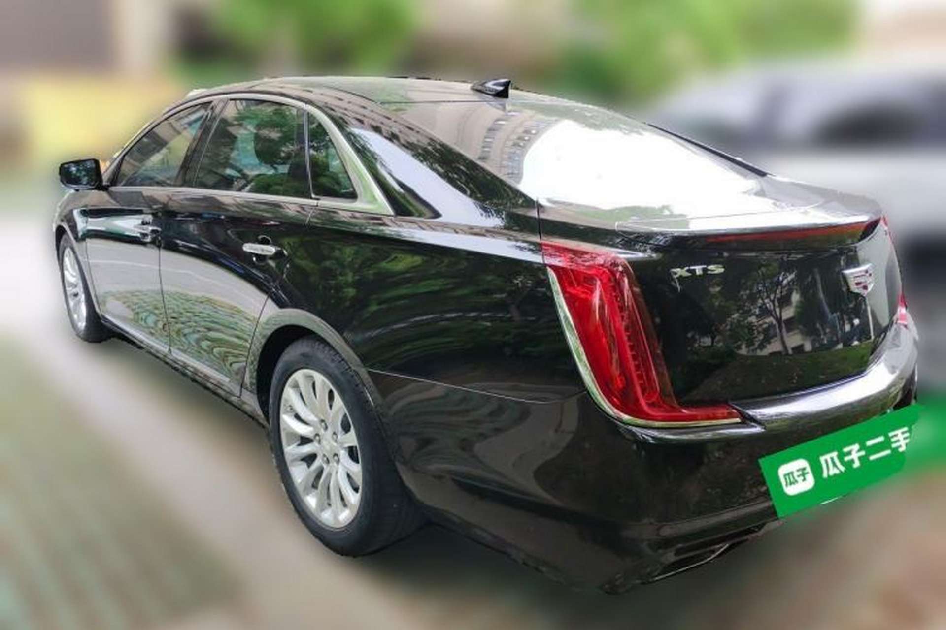 Used Cadillac XTS 2018 28T Elite Edition Rear Left 45 Deg