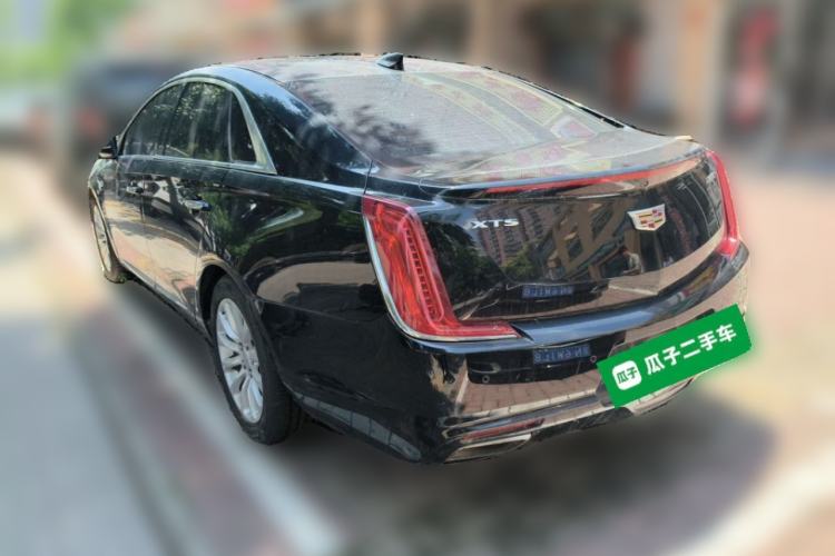 Used Cadillac XTS 2018 28T Luxury Edition Rear Left 45 Deg