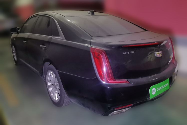 Used Cadillac XTS 2018 28T Tech Edition Rear Left 45 Deg