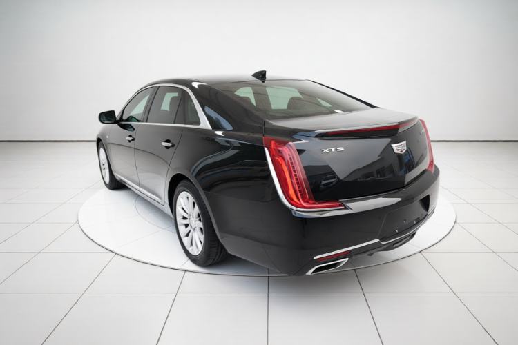 Used Cadillac XTS 2018 28T Tech Edition Rear Left 45 Deg