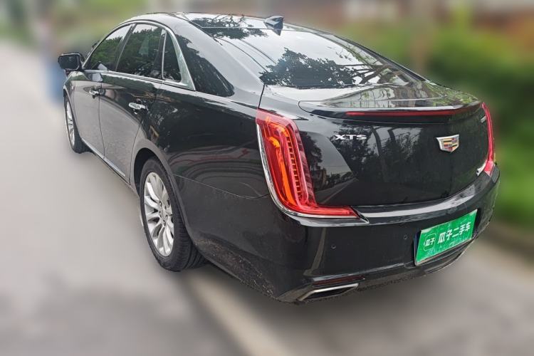 Used Cadillac XTS 2018 28T Tech Edition Rear Left 45 Deg