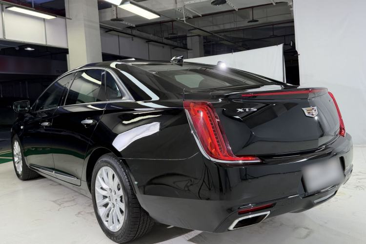 Used Cadillac XTS 2018 28T Tech Edition Rear Left 45 Deg