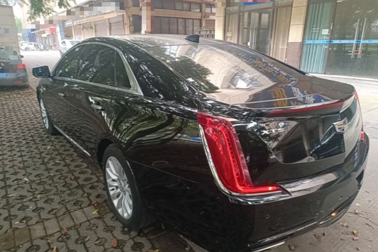 Used Cadillac XTS 2018 28T Tech Edition Rear Left 45 Deg