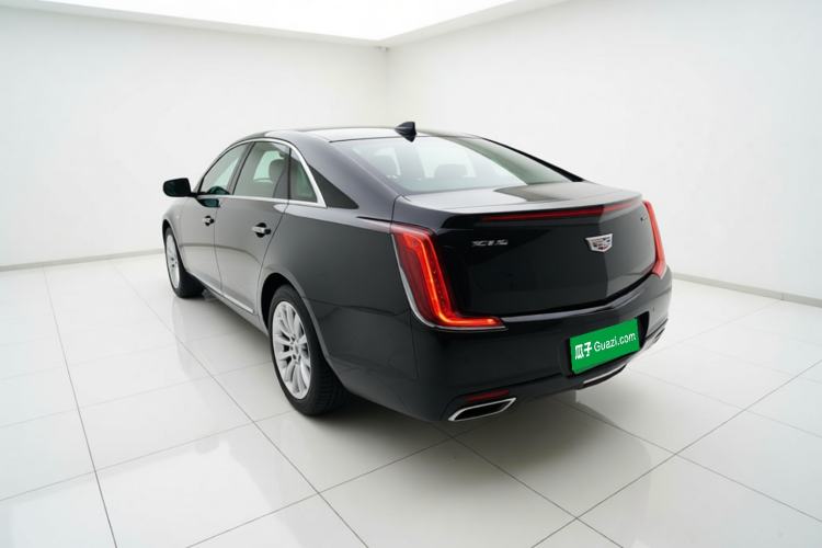 Used Cadillac XTS 2018 28T Elite Edition Rear Left 45 Deg
