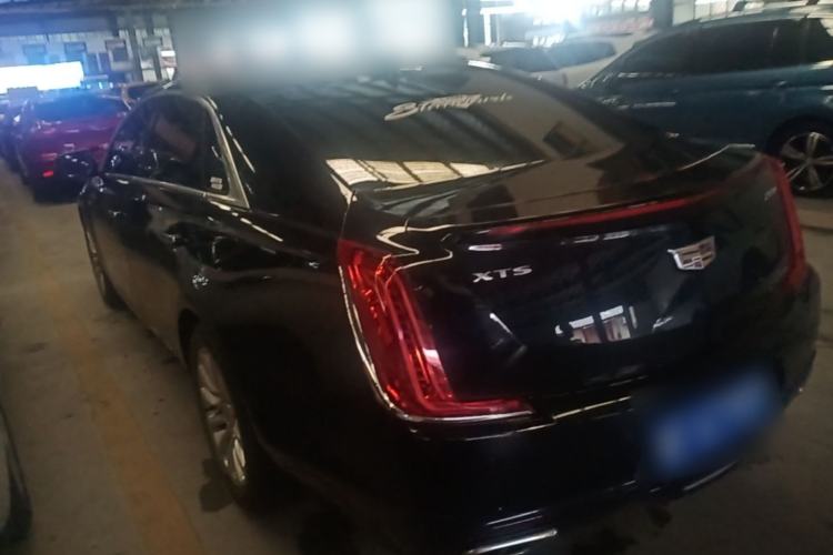 Used Cadillac XTS 2018 28T Tech Edition Rear Left 45 Deg