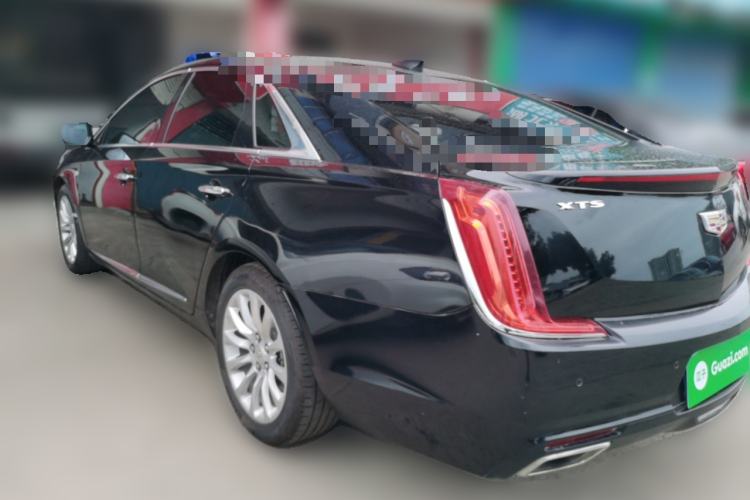 Used Cadillac XTS 2018 28T Elite Edition Rear Left 45 Deg