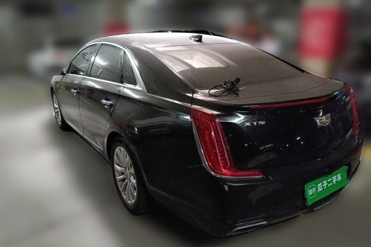 Used Cadillac XTS 2018 28T Elite Edition Rear Left 45 Deg