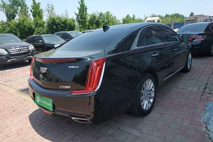 Used Cadillac XTS 2018 28T Tech Edition Rear Right 45 Deg