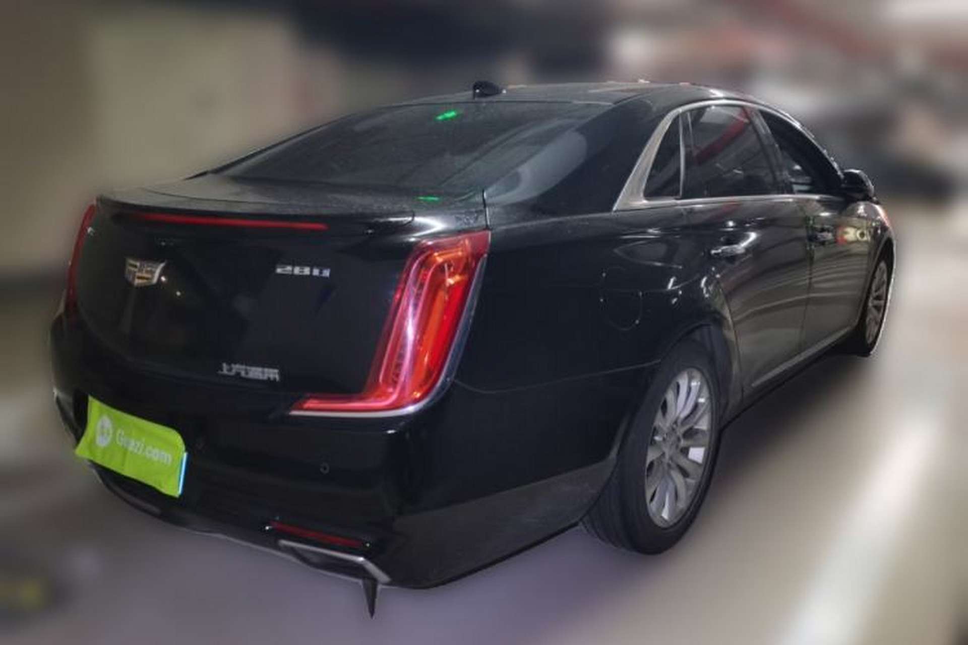 Used Cadillac XTS 2018 28T Elite Edition Rear Right 45 Deg