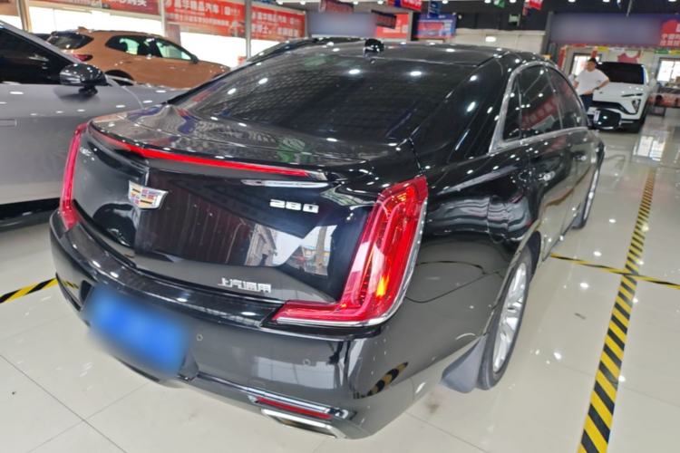 Used Cadillac XTS 2018 28T Tech Edition Rear Right 45 Deg