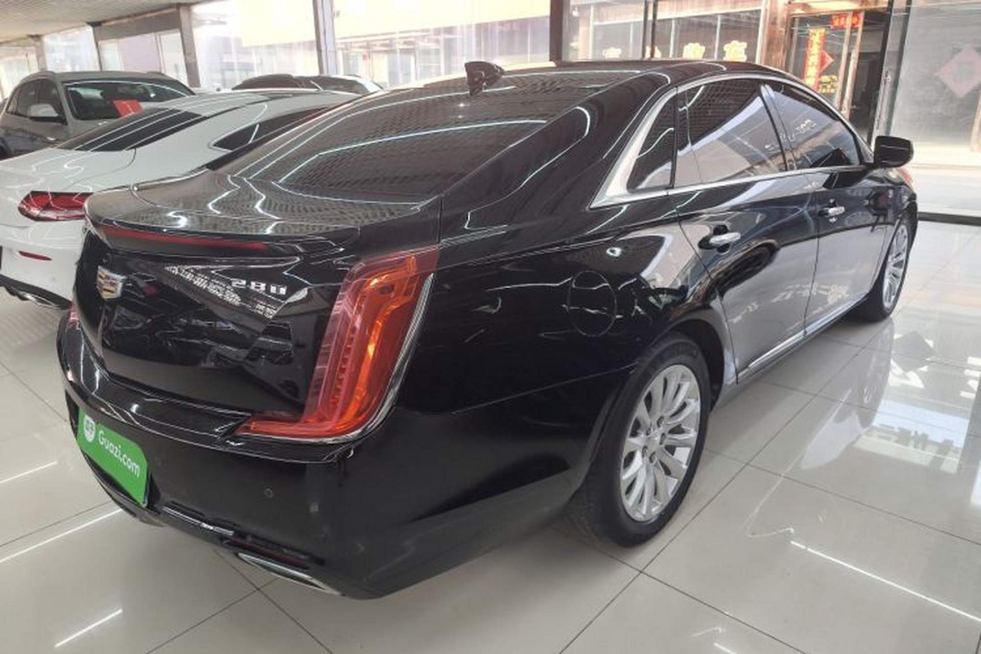 Used Cadillac XTS 2018 28T Tech Edition Rear Right 45 Deg