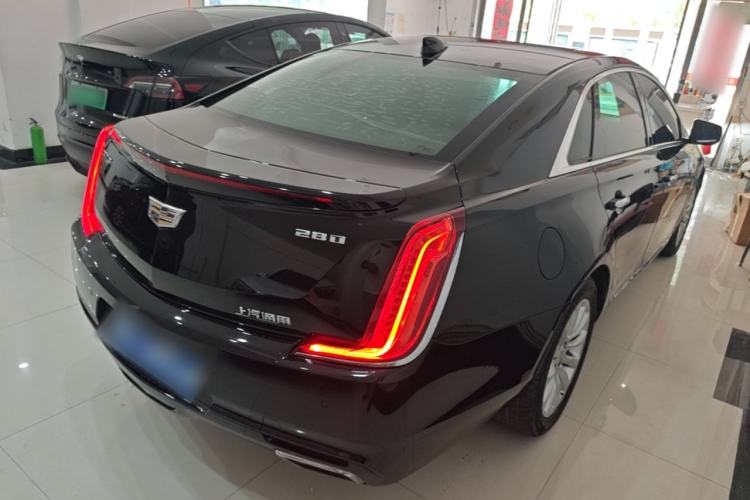Used Cadillac XTS 2018 28T Tech Edition Rear Right 45 Deg