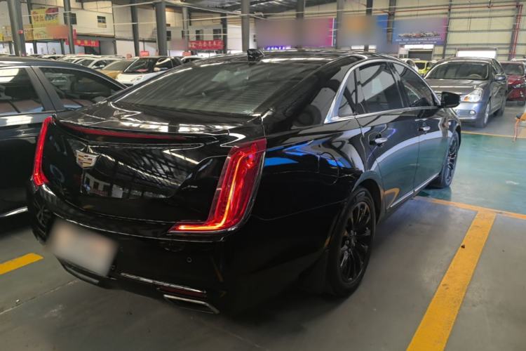 Used Cadillac XTS 2018 28T Elite Edition Rear Right 45 Deg