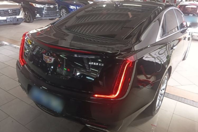 Used Cadillac XTS 2018 28T Elite Edition Rear Right 45 Deg