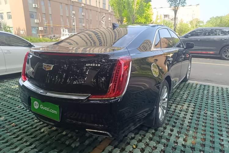 Used Cadillac XTS 2018 28T Tech Edition Rear Right 45 Deg