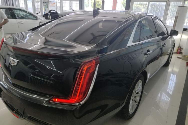 Used Cadillac XTS 2018 28T Tech Edition Rear Right 45 Deg