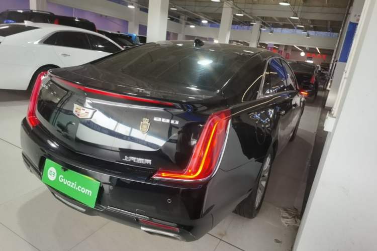 Used Cadillac XTS 2018 28T Elite Edition Rear Right 45 Deg
