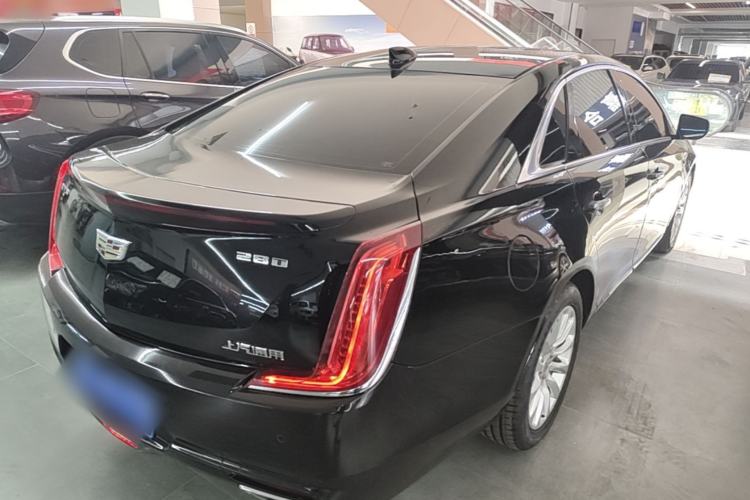 Used Cadillac XTS 2018 28T Elite Edition Rear Right 45 Deg