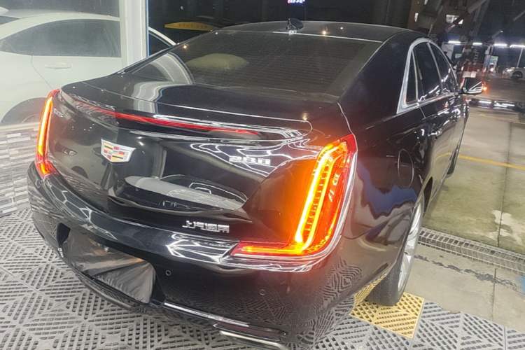 Used Cadillac XTS 2018 28T Elite Edition Rear Right 45 Deg