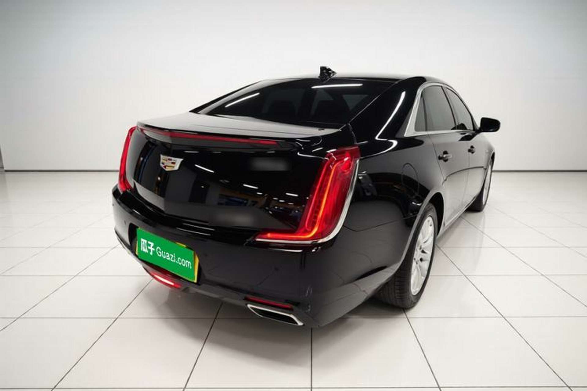 Used Cadillac XTS 2018 28T Tech Edition Rear Right 45 Deg