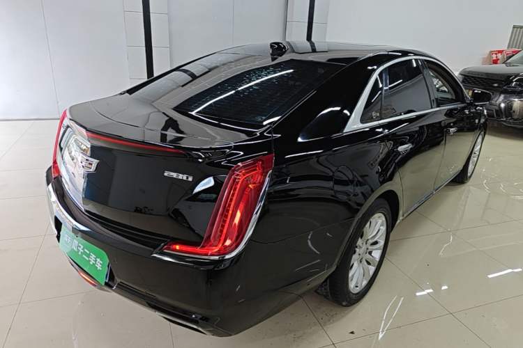 Used Cadillac XTS 2018 28T Tech Edition Rear Right 45 Deg