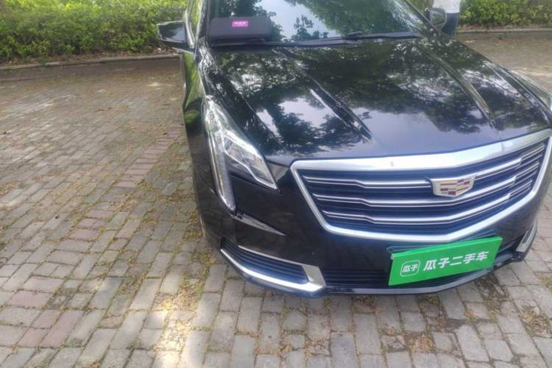 Used Cadillac XTS 2018 28T Tech Edition Right Front Headlight