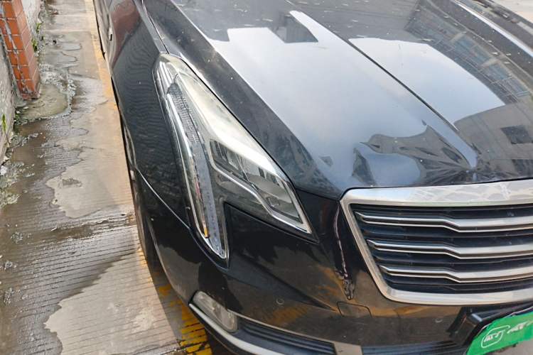 Used Cadillac XTS 2018 28T Elite Edition Right Front Headlight