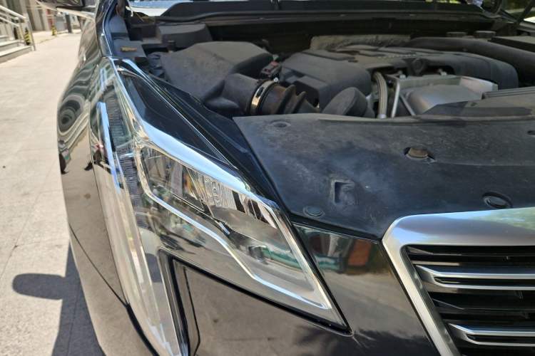 Used Cadillac XTS 2018 28T Tech Edition Right Front Headlight