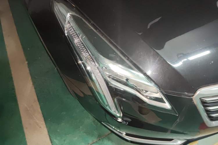 Used Cadillac XTS 2018 28T Elite Edition Right Front Headlight