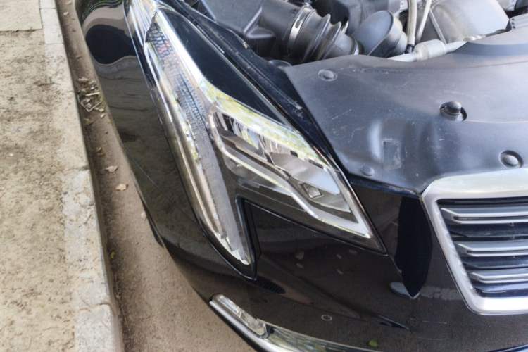 Used Cadillac XTS 2018 28T Elite Edition Right Front Headlight