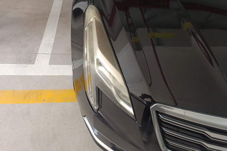 Used Cadillac XTS 2018 28T Tech Edition Right Front Headlight